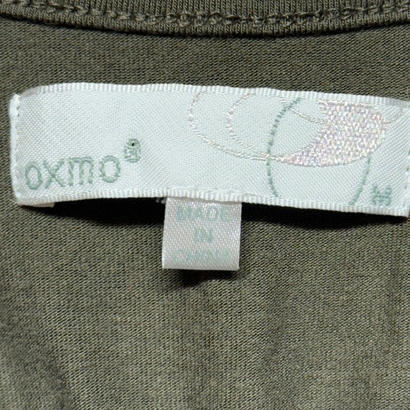 Green Sleeveless Spaghetti Strap Midi Dress for Resort Wear - Picture 3 of 4